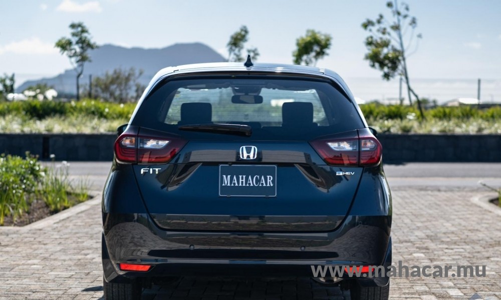2020 Honda FIT HYBRID photo 13