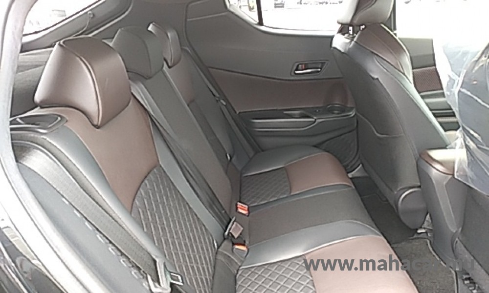 2019 Toyota CHR photo 9