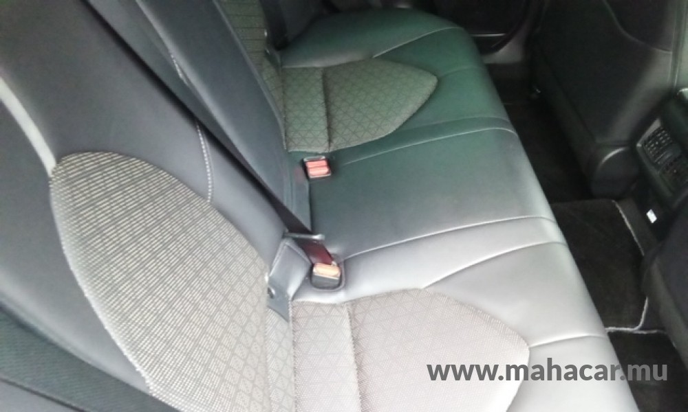 2021 Toyota Camry photo 12
