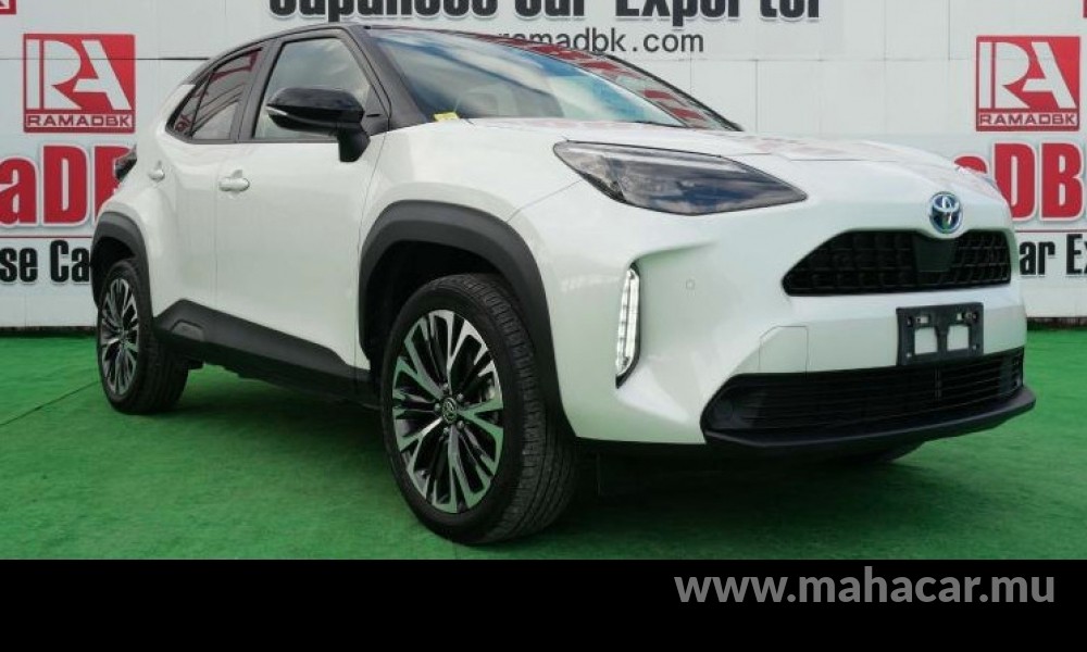 2022 Toyota Yaris Cross, White
