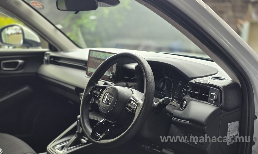 2022 Honda Vezel X Hybrid photo 7