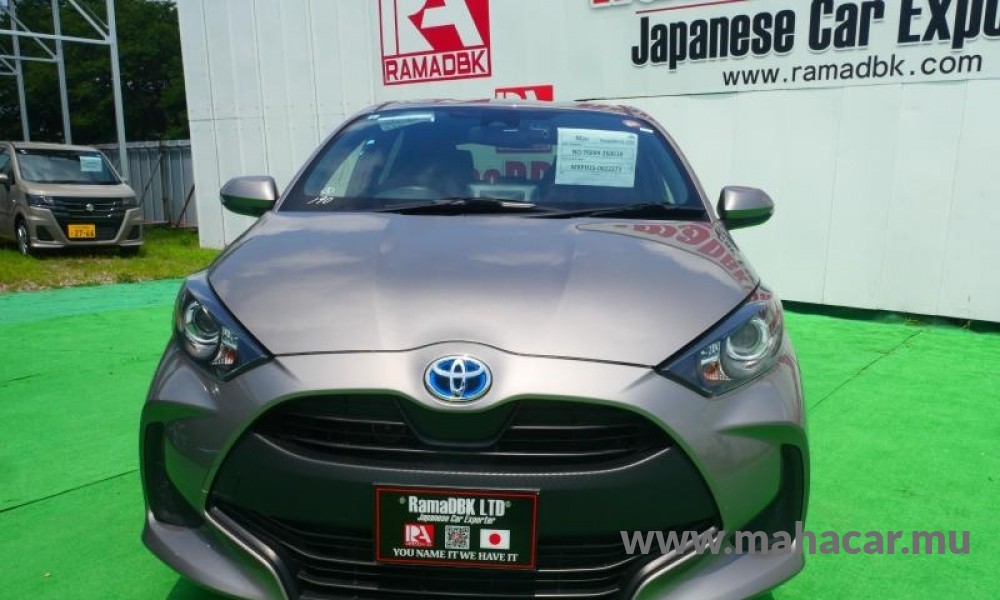 2023 Toyota Yaris Hybrid photo 6