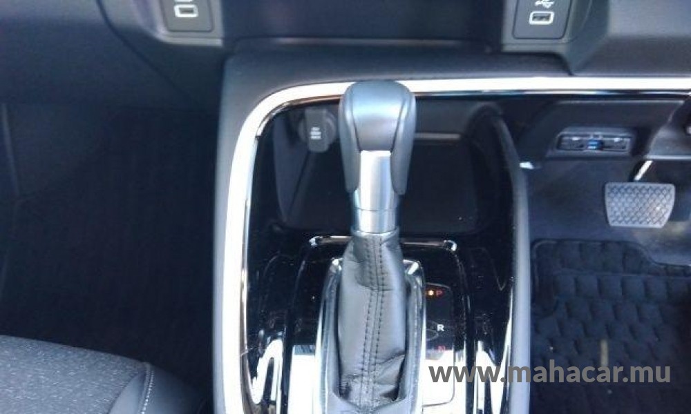 2021 Honda VEZEL Z HYBRID photo 4