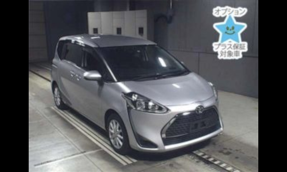 2019 Toyota Sienta photo 11