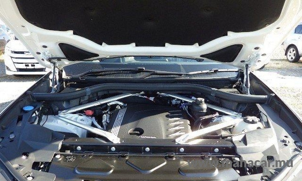2022 BMW X 6 photo 9
