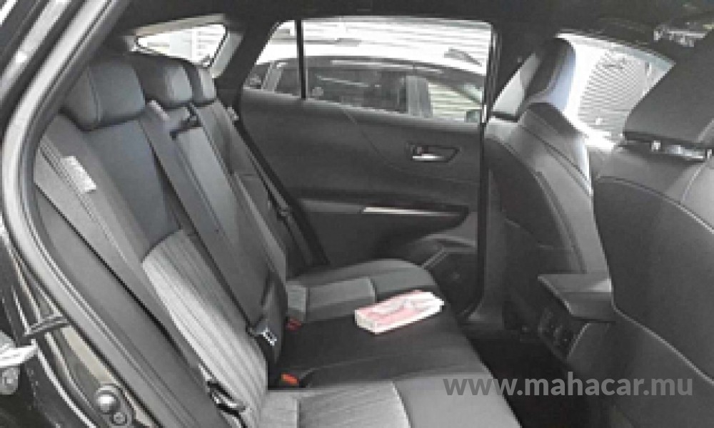 2023 Toyota Harrier photo 8