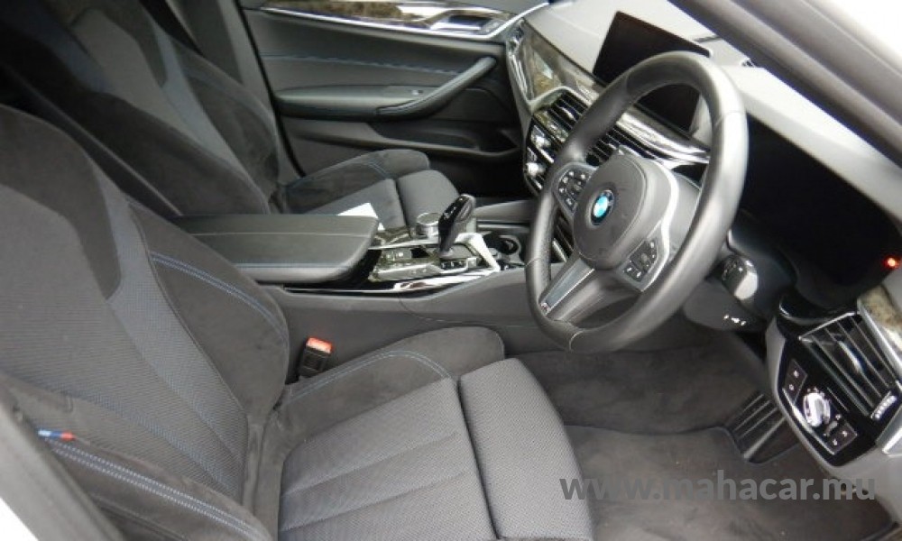 2019 BMW 523 D photo 3