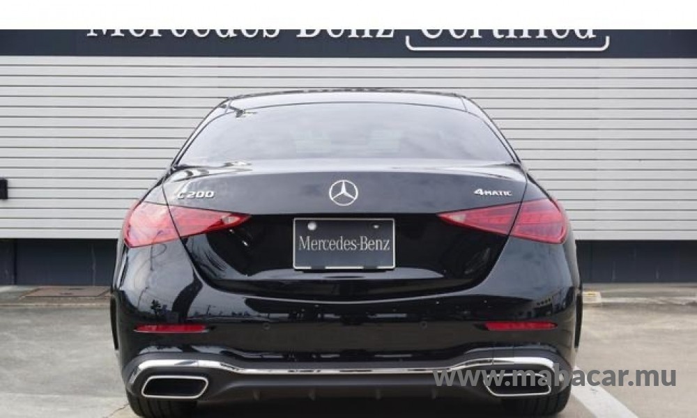 2022 Mercedes Benz C Class, C200 4 M Sports AMG line photo 3