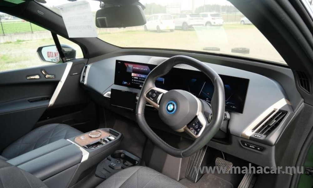 2022 BMW iX photo 7
