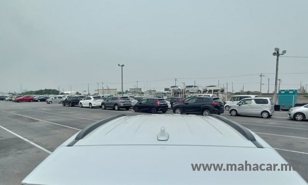 2023 Toyota Rav4 photo 6