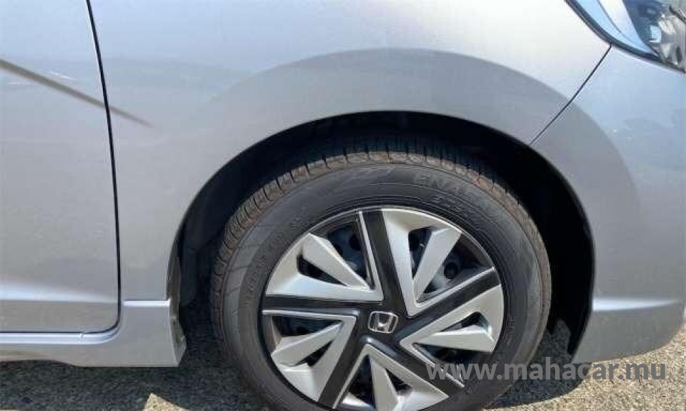 2019 Honda SHUTTLE HYBRID photo 14