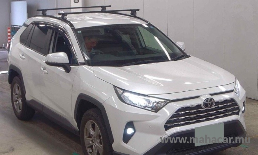 2023 Toyota Rav4 photo 2