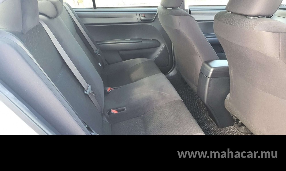 2019 Toyota Corolla Axio photo 5