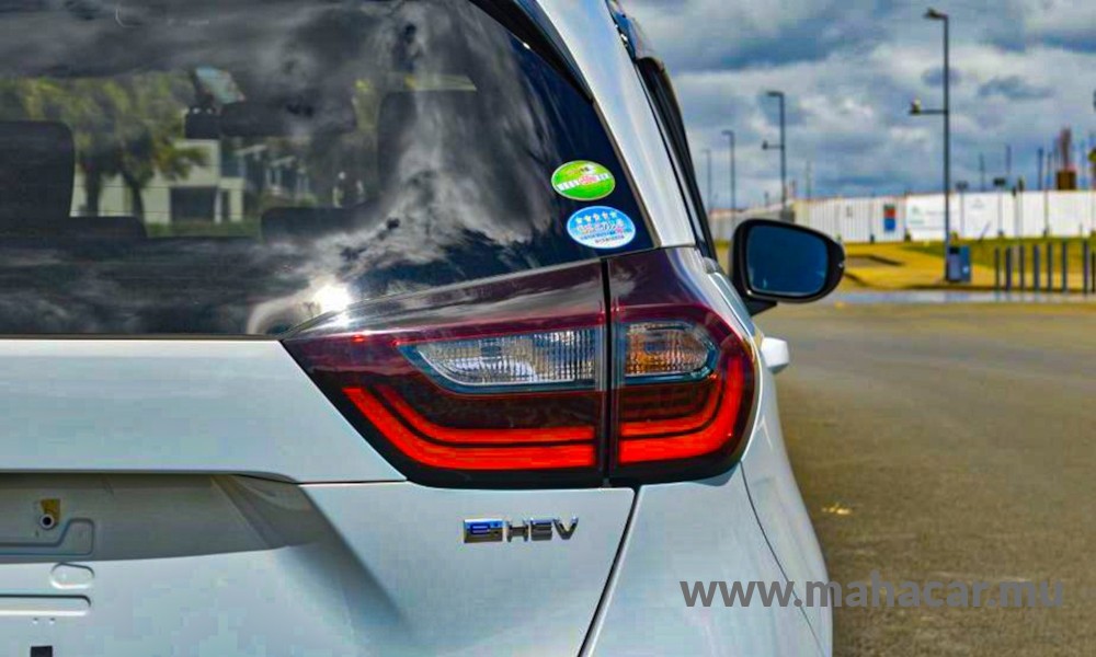 2020 Honda FIT HYBRID photo 9