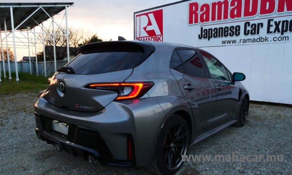 2023 Toyota COROLLA GR photo 4