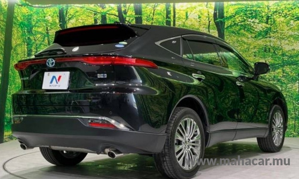 2021 Toyota Harrier photo 4