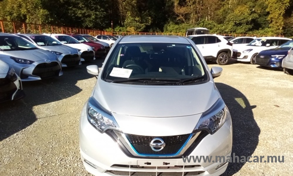 2020 Nissan NOTE E-POWER, Silver