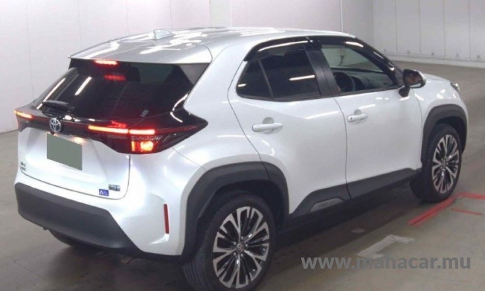 2023 Toyota Yaris Cross Hybrid photo 4