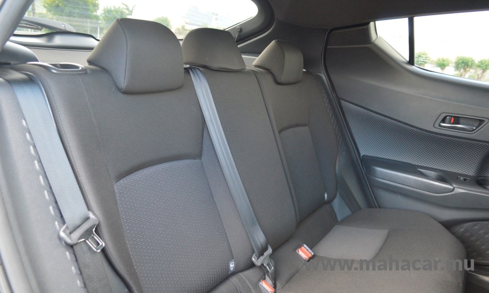 2018 Toyota CHR photo 6