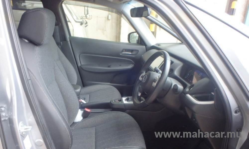 2021 Honda FIT HYBRID photo 9