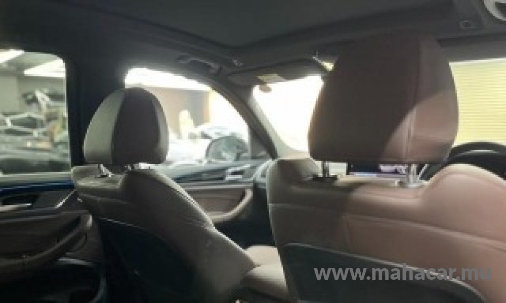 2024 BMW iX3 photo 11