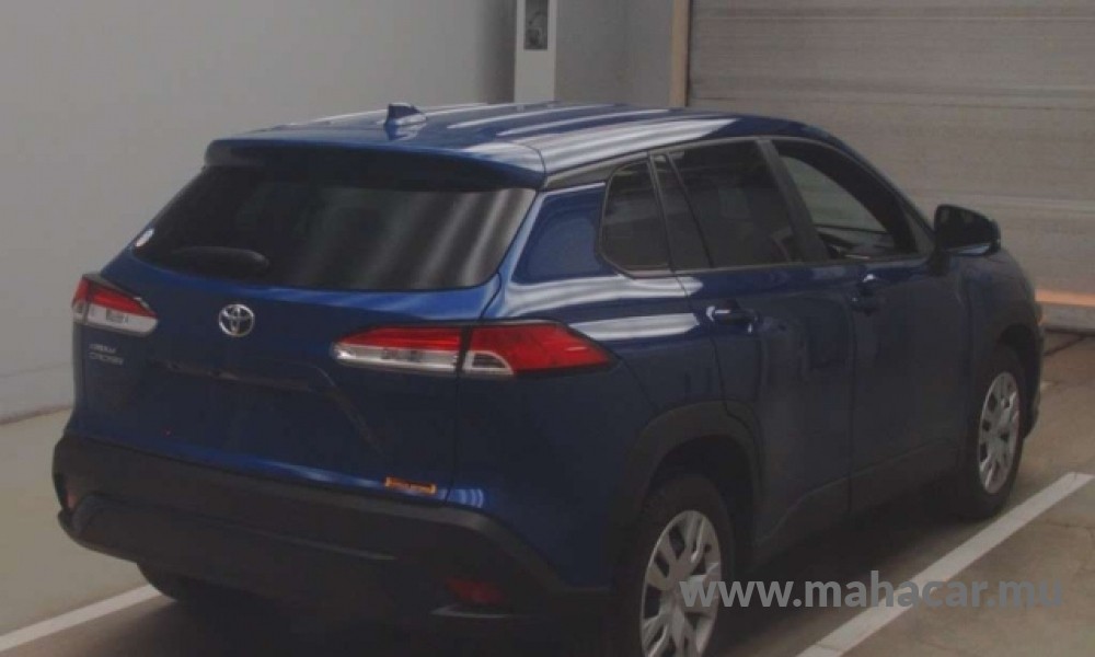 2022 Toyota COROLLA CROSS photo 2