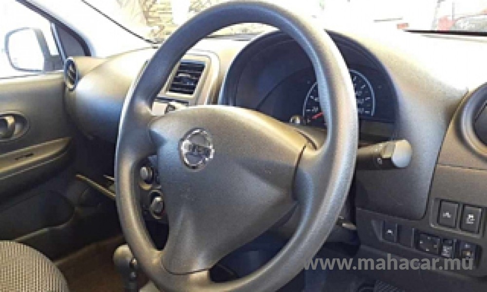 2021 Nissan March photo 6