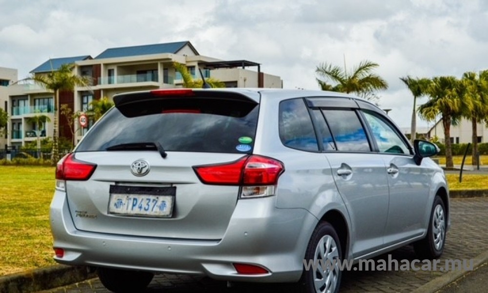 2020 Toyota Corolla Fielder photo 8