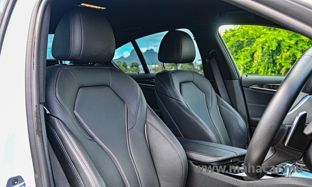 2019 BMW 530e photo 4