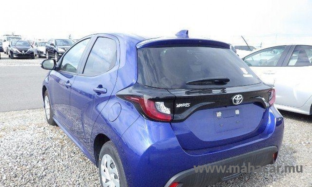 2021 Toyota Yaris photo 4