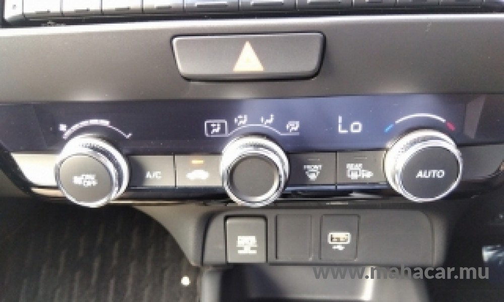 2020 Honda FIT HYBRID photo 10