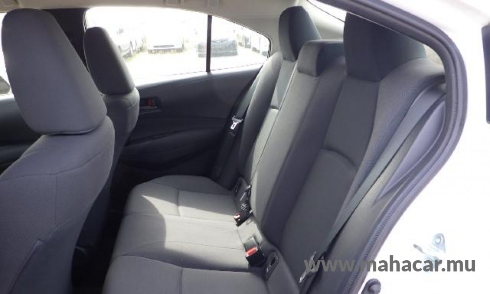 2020 Toyota Corolla photo 9