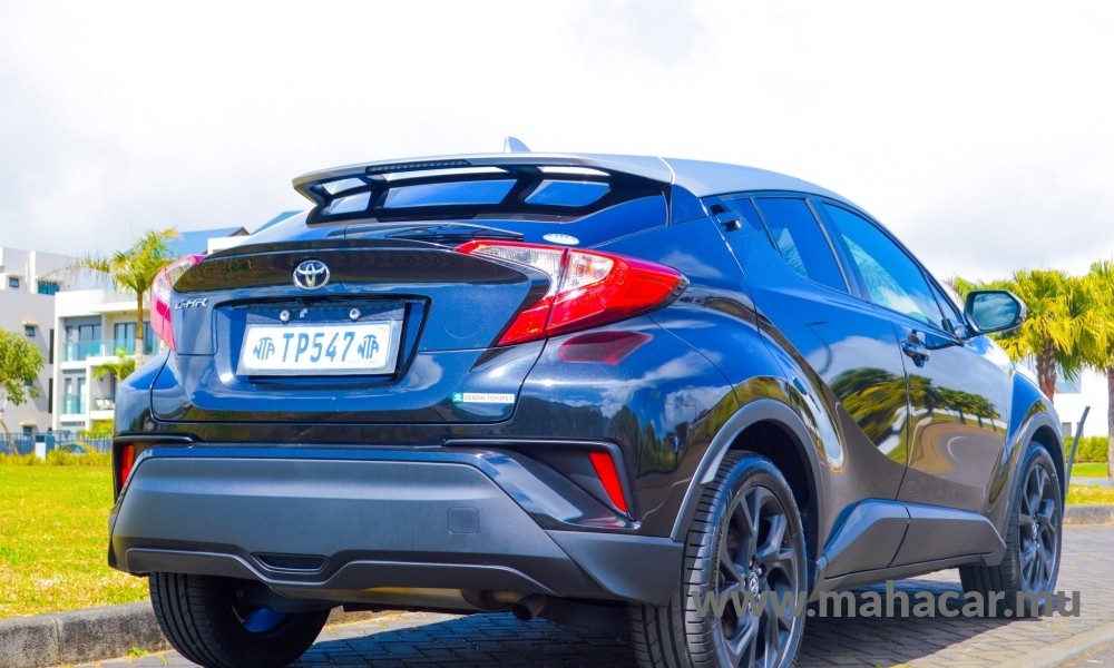 2018 Toyota CHR photo 8