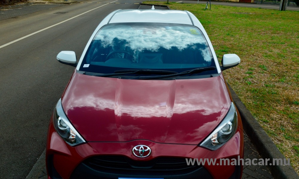 2020 Toyota Yaris photo 7