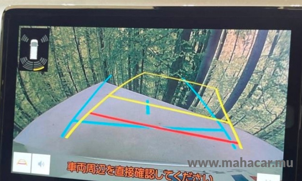 2023 Toyota VOXY photo 9