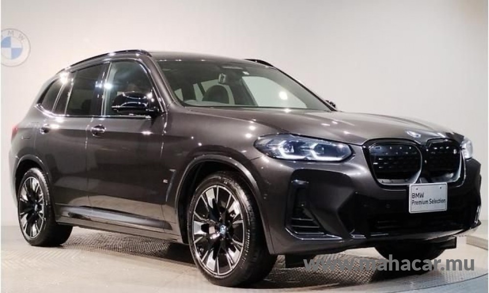 2021 BMW iX3 photo 5
