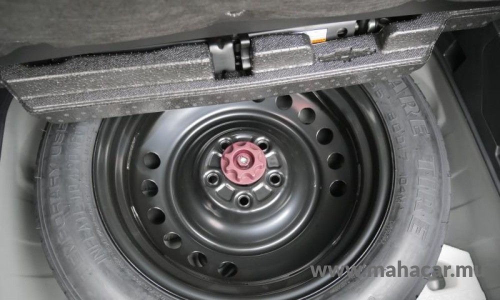2022 Toyota Harrier photo 12