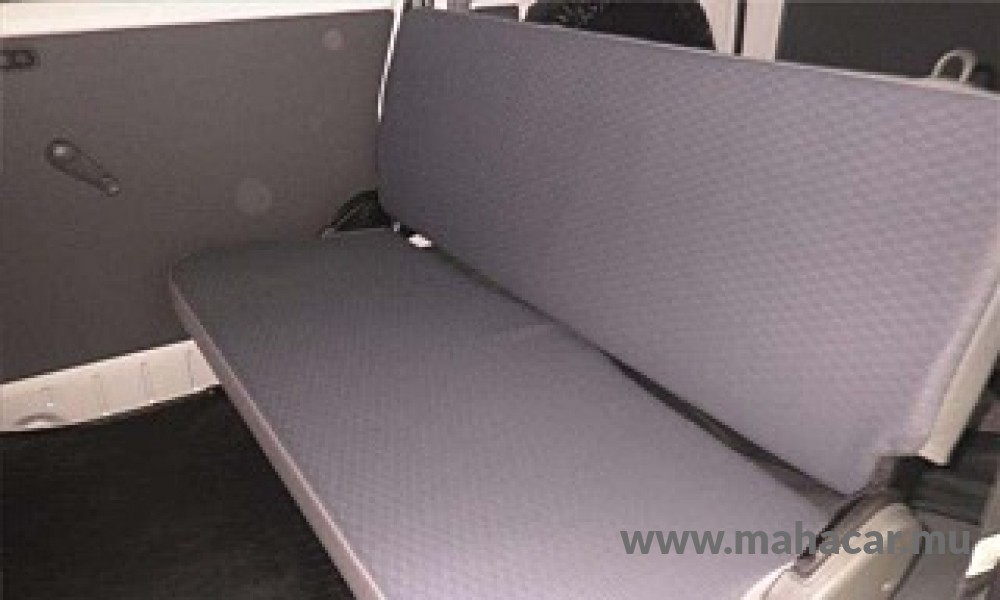 2022 Mitsubishi Mini Cab photo 7