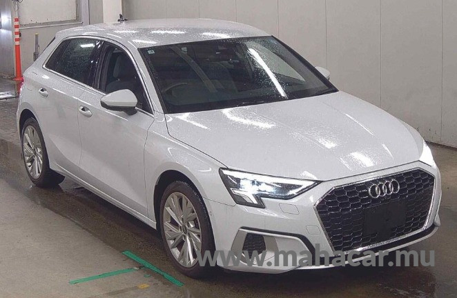 2023 AUDI A3 photo 2