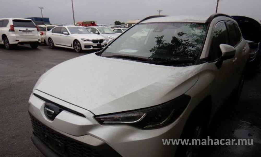 2022 Toyota COROLLA CROSS, White