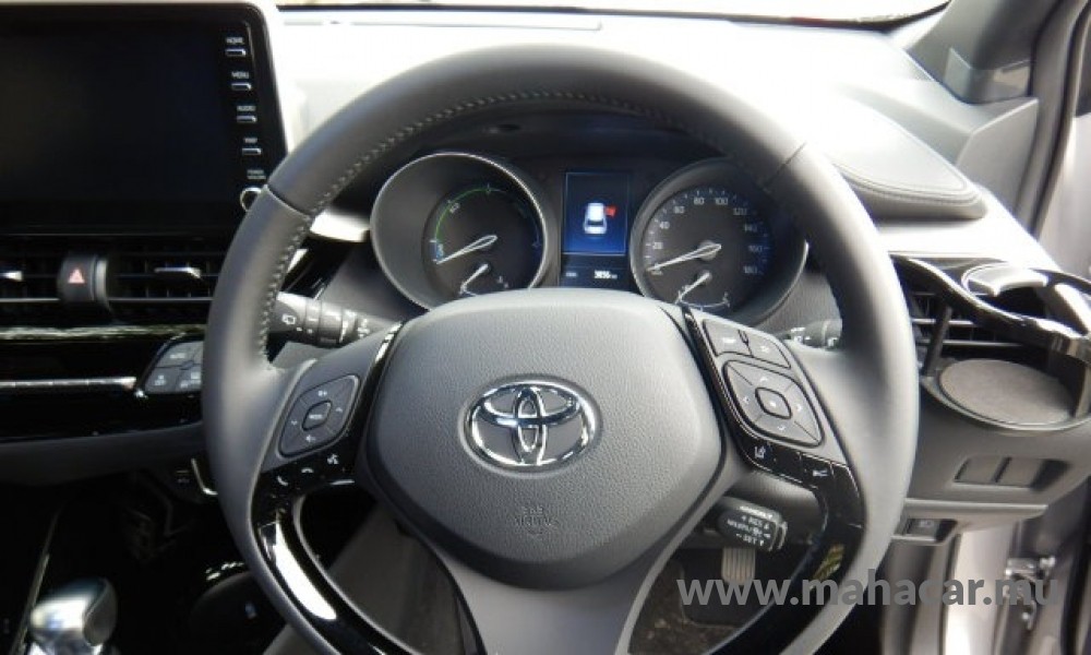 2021 Toyota CHR HYBRID photo 2