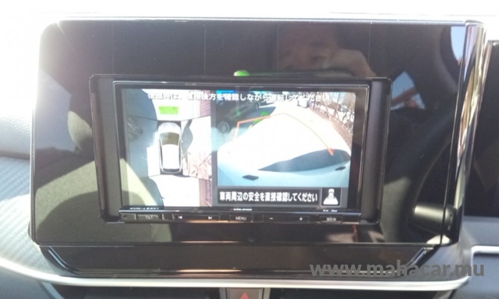 2022 Nissan NOTE E-POWER photo 7