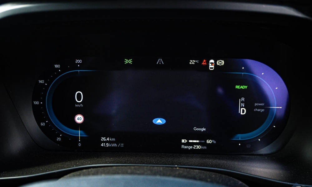2022 VOLVO C40 photo 5