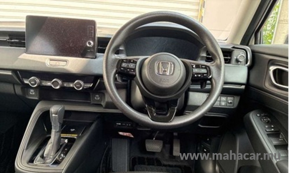 2023 Honda Vezel X Hybrid photo 4