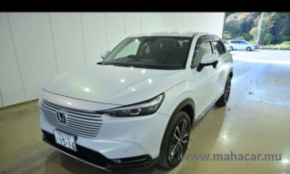 2021 Honda VEZEL HV, White