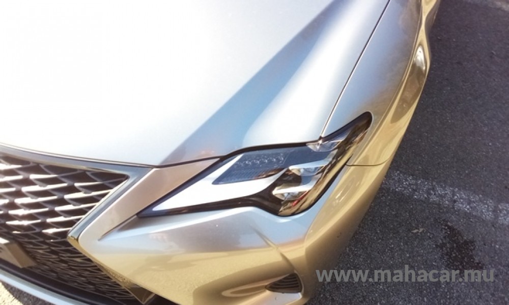 2021 Toyota LEXUS photo 13