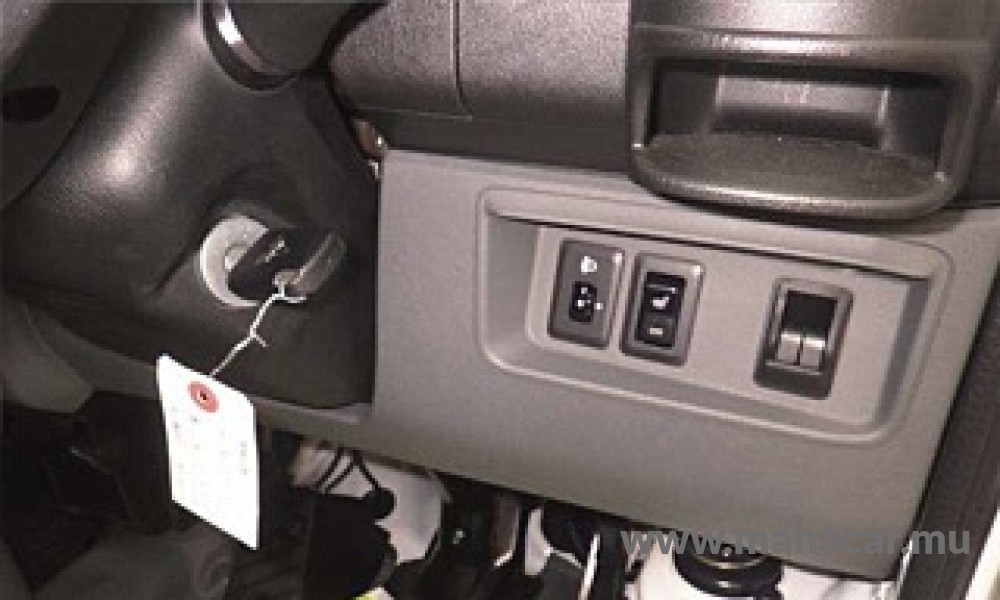 2022 Mitsubishi Mini Cab photo 8