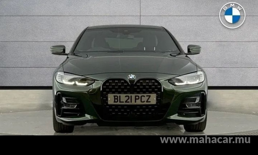 2021 BMW 420D, Green
