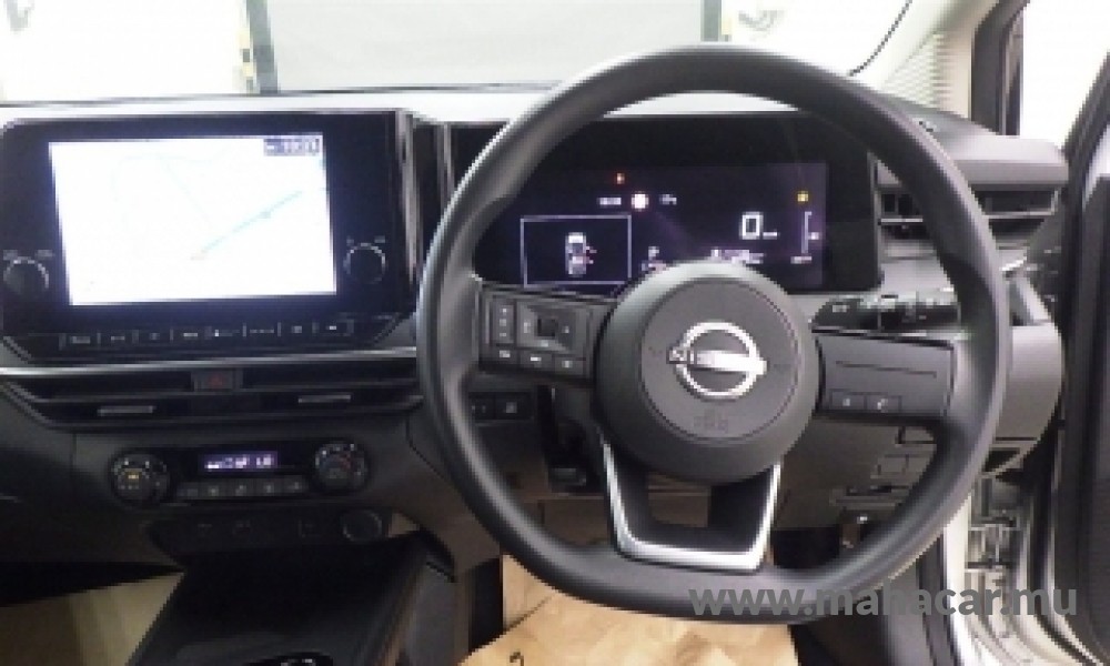2021 Nissan NOTE E-POWER photo 4