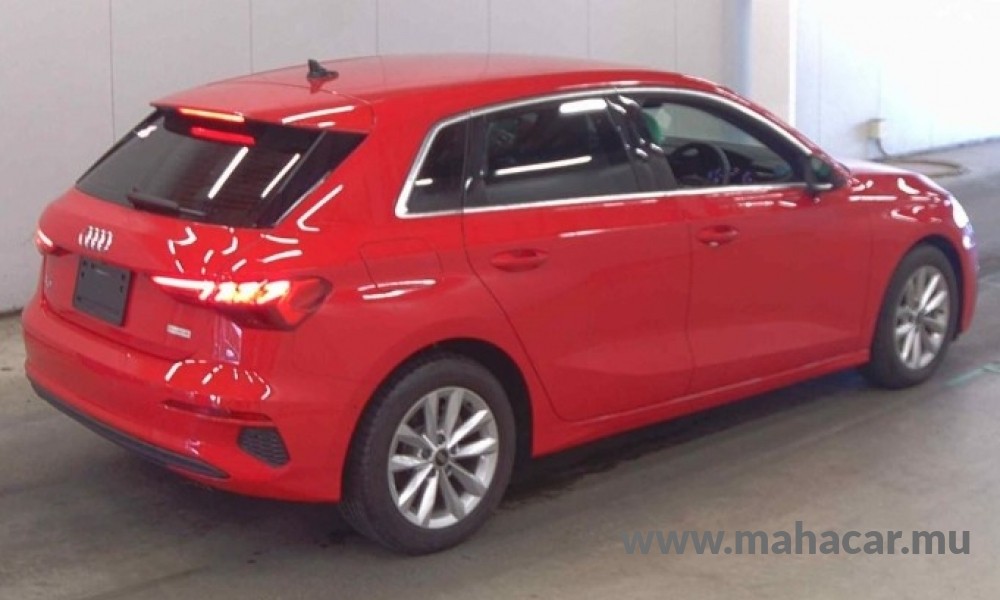 2023 AUDI A3 photo 3